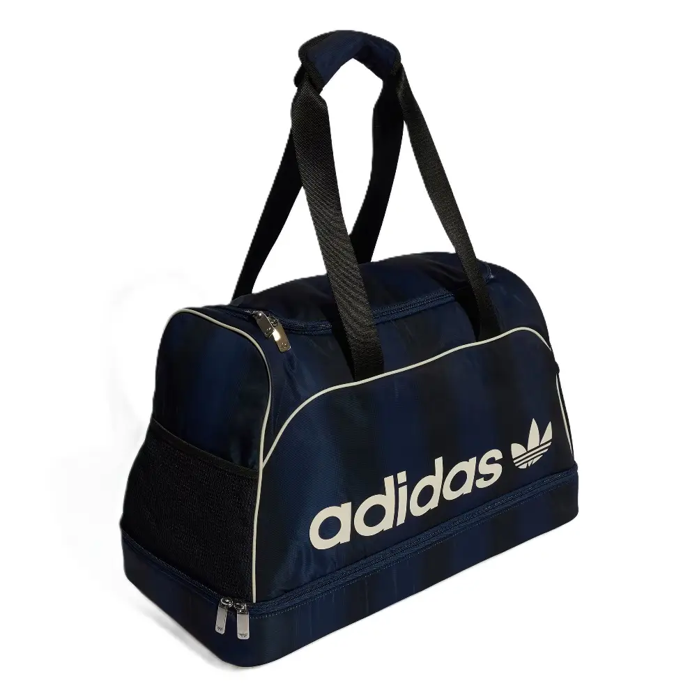 Grand sac de sport au design inspiré du football - Image 3