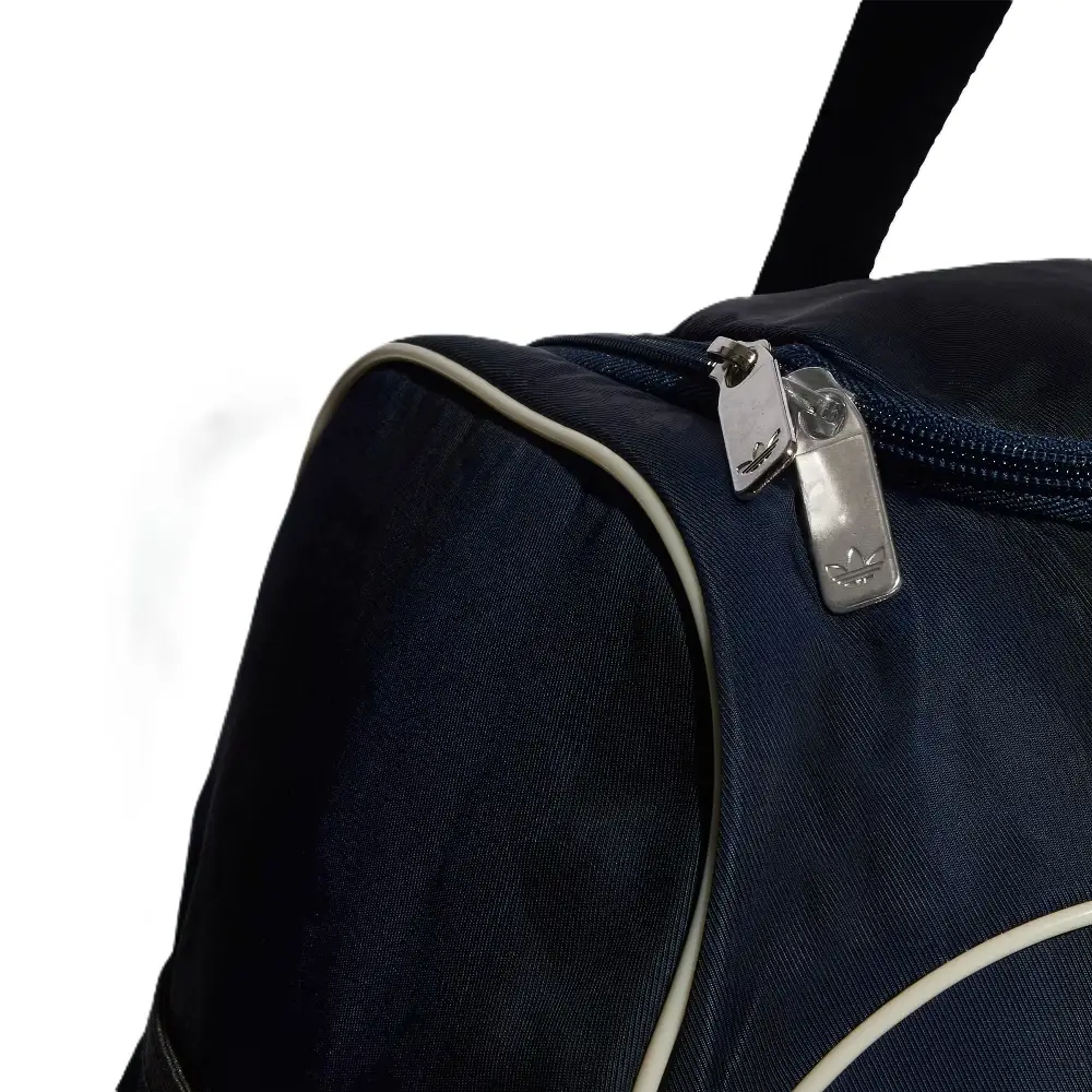 Grand sac de sport au design inspiré du football - Image 5