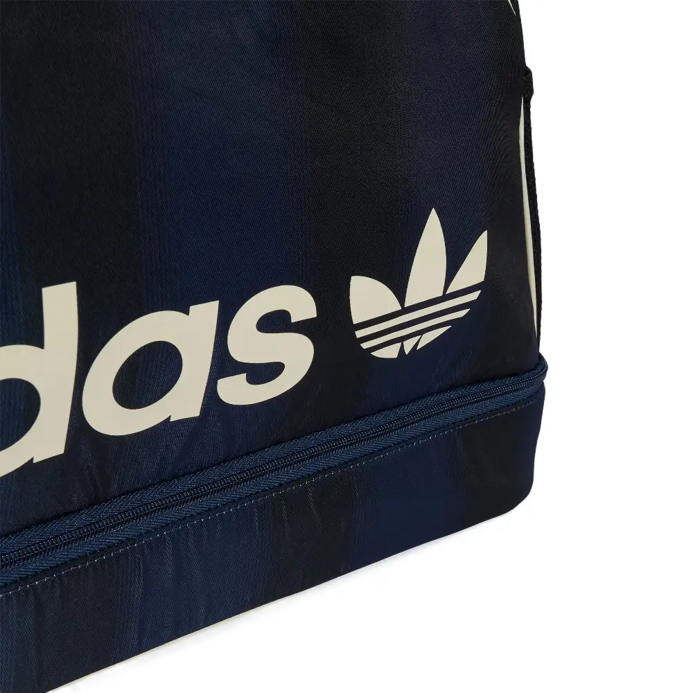 Grand sac de sport au design inspiré du football - Image 6