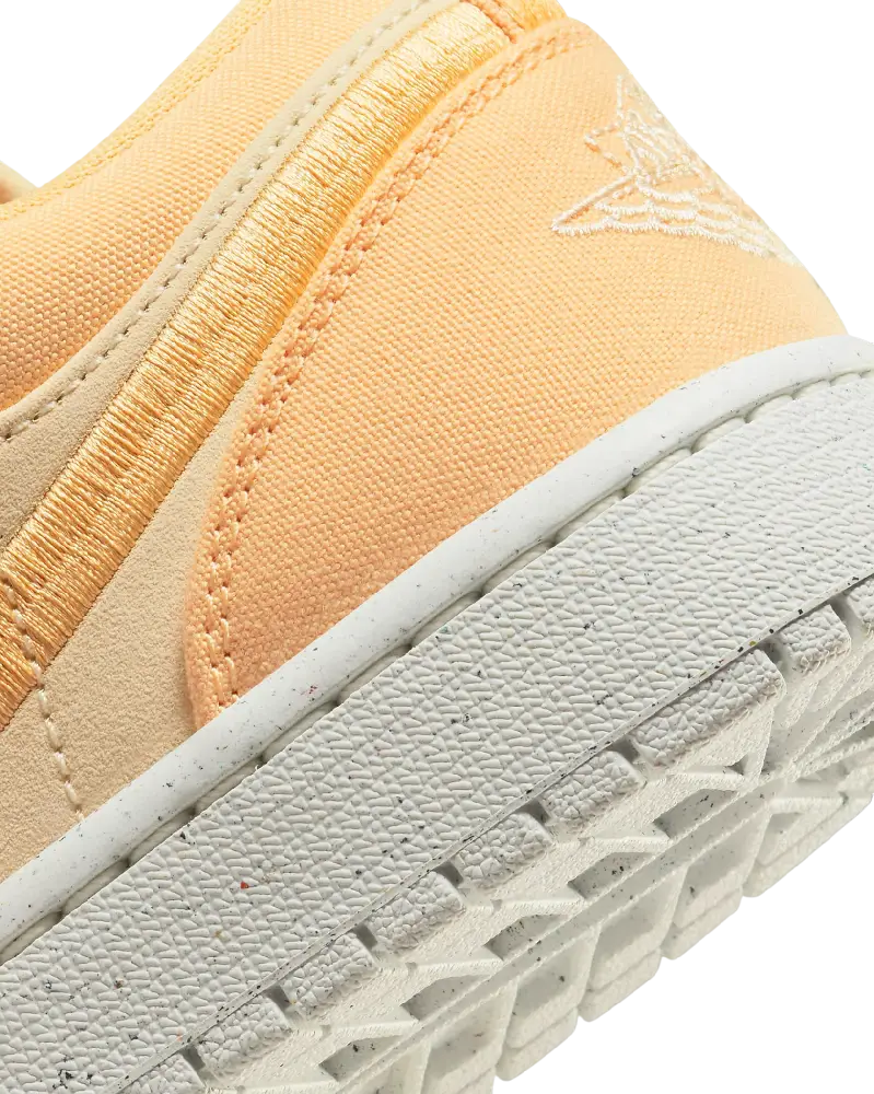 Air Jordan 1 Low SE Celestial Doré - Image 8