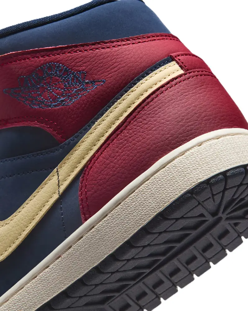 Air Jordan 1 Mid SE Team Red - Image 8