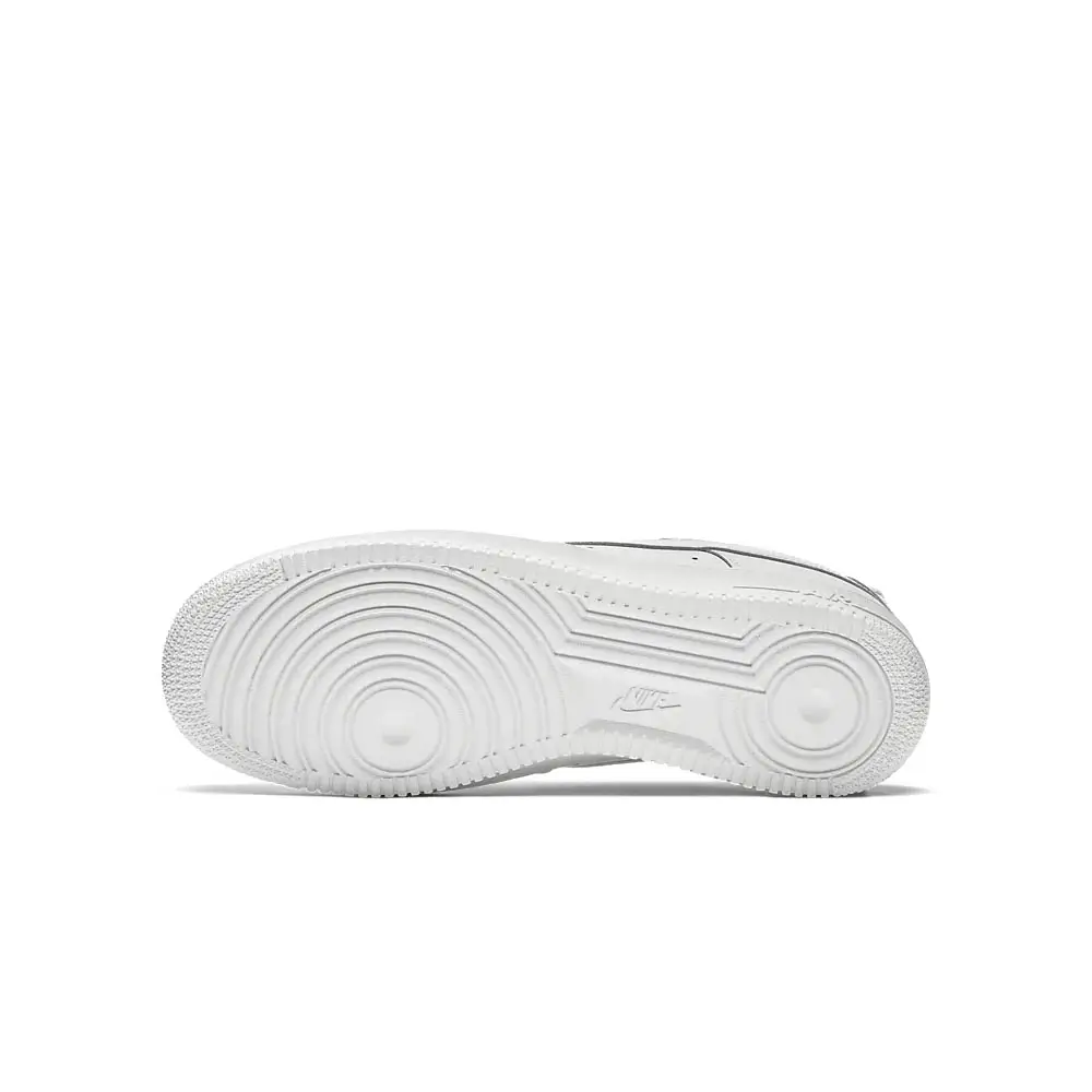 Air Force 1 '07 Low Triple White - Image 6