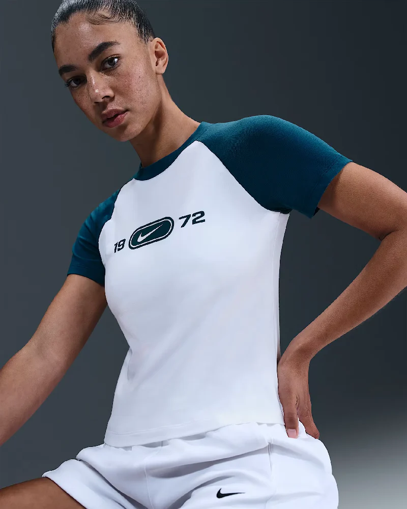 Nike Sportswear T-shirt graphique slim Chill Force bleue - Image 2