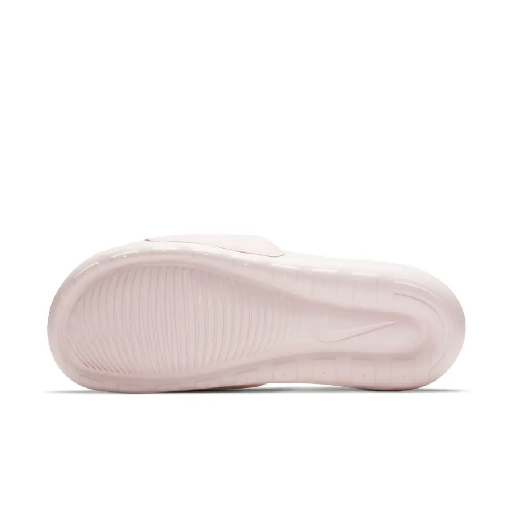 Nike Victori One Women's Slide - Image 3