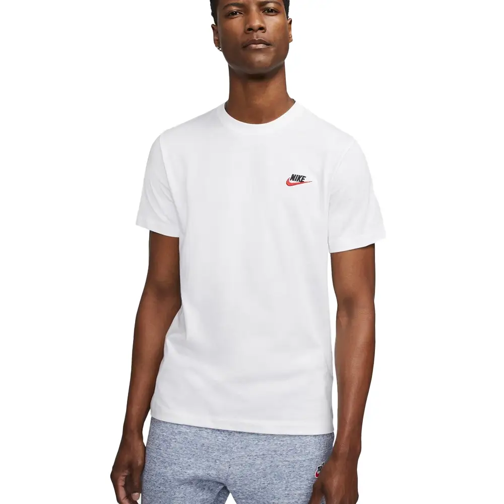 Nike Sportswear Club T-shirt - Image 2