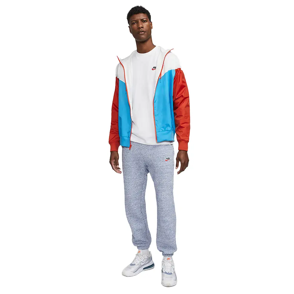 Nike Sportswear Club T-shirt - Image 5
