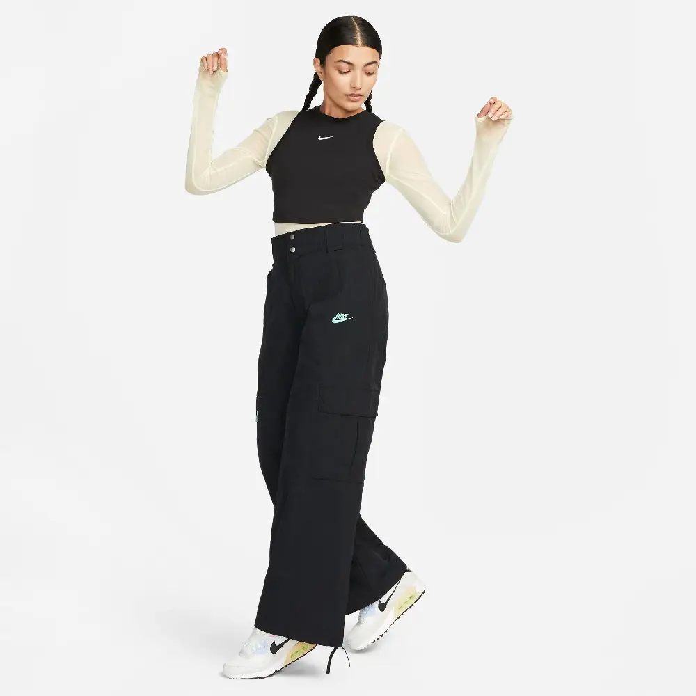 Nike Sportswear Chill Knit Débardeur court ajusté côtelé pour femme - Image 4