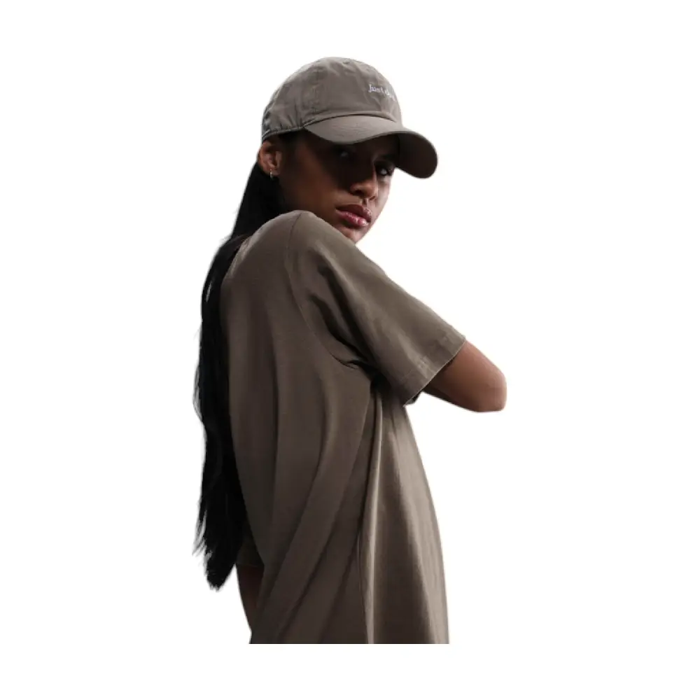 T-shirt Nike Sportswear Essential pour femme - Marron Mink - Image 4