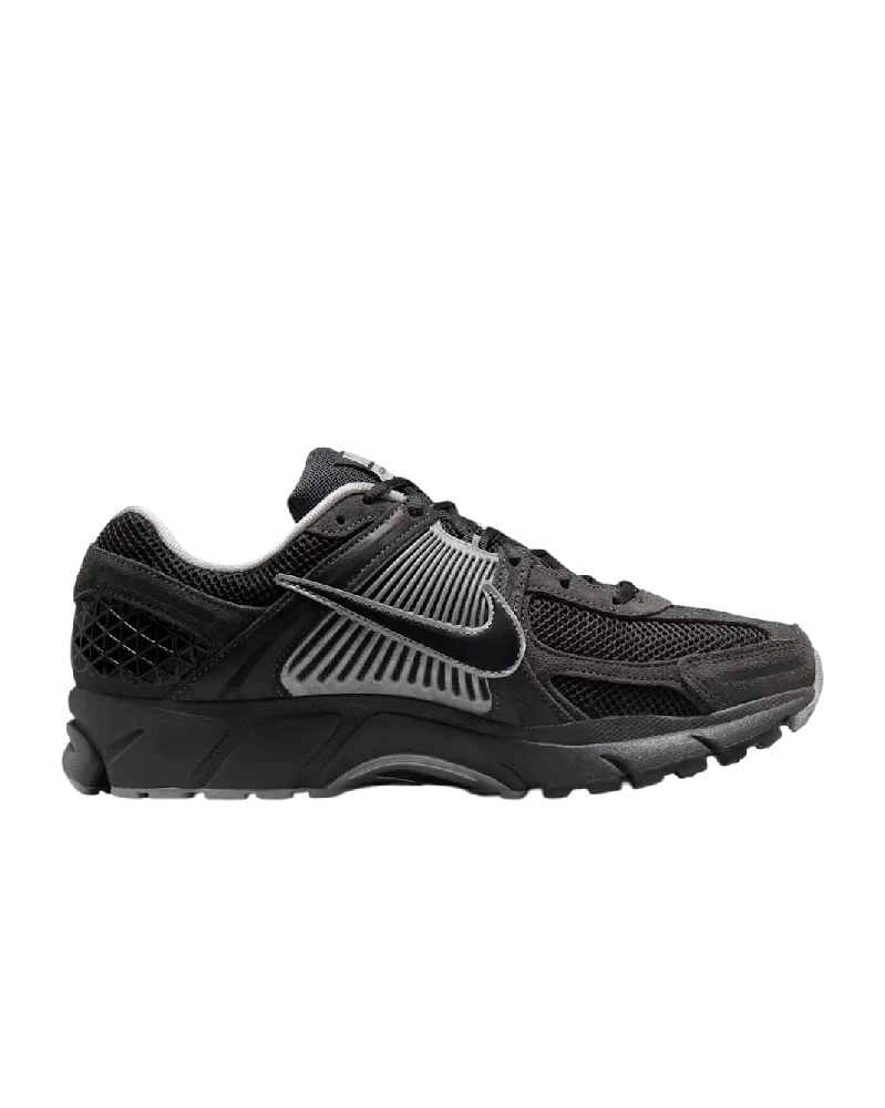 Zoom Vomero 5 Anthracite Flat Silver - Image 3