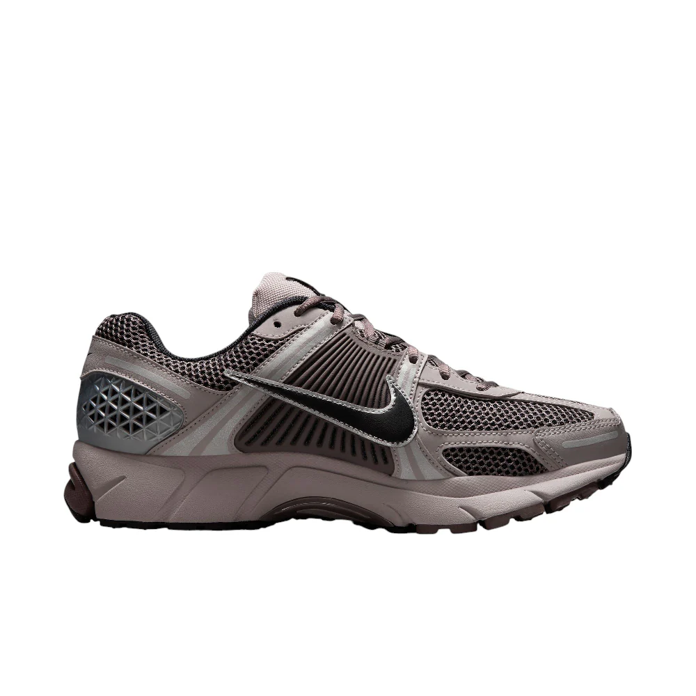 Nike Zoom Vomero 5 College Grey Cave Stone - Image 3