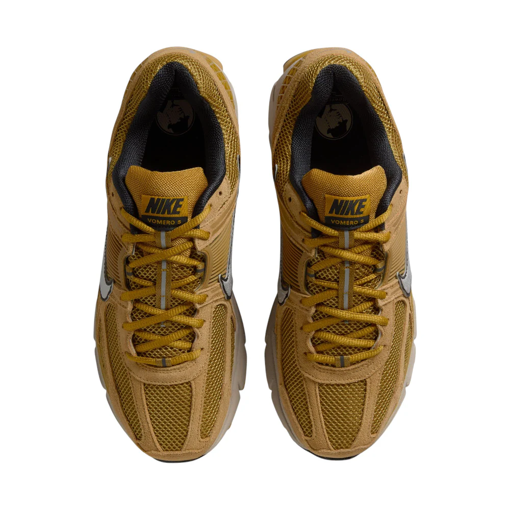 Nike Zoom Vomero 5 Ochre Flat Gold - Image 4